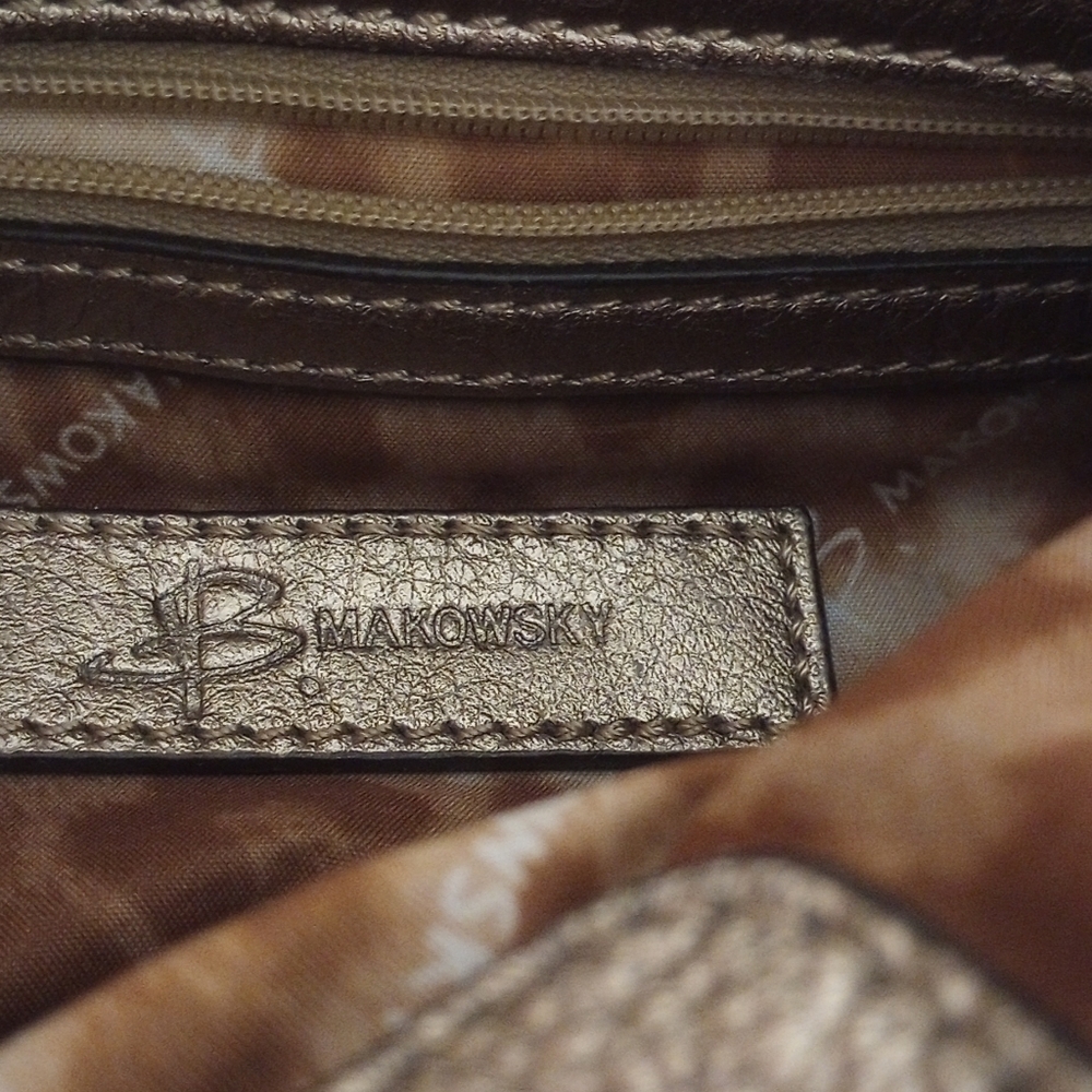 B Makowsky Gold Tone Leather Bag - Picture 11 of 17